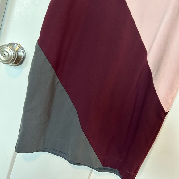 Banana Republic Pink and Burgundy Midi Dress - Picture 3 of 10